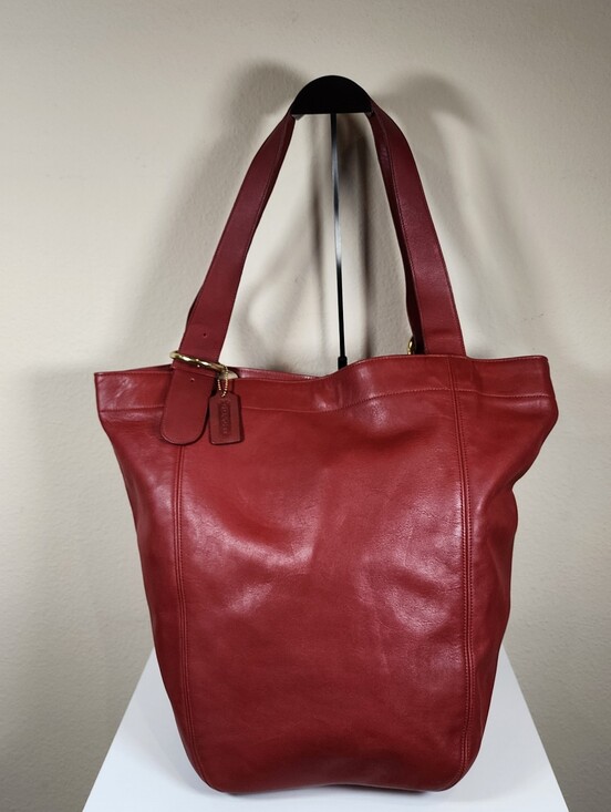 Coach Handbags - Vintage Coach Soho Bag #4082